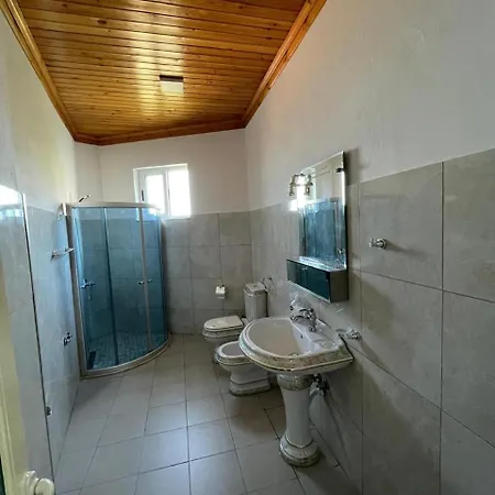 Hotel Castle Krujë