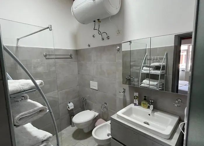 Castle מלון Krujë